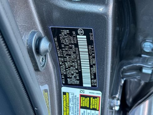 Used 2024 Toyota Camry SE image 31