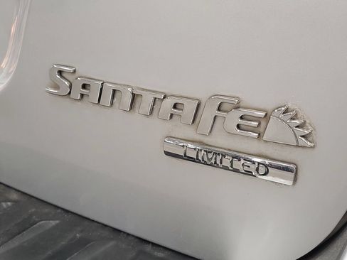 Used 2009 Hyundai Santa Fe Limited w/ Navigation Pkg 5 FWD image 5