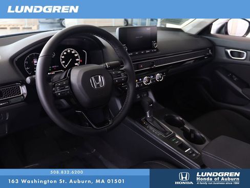 Used 2024 Honda Civic EX image 8