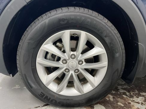 Used 2017 Kia Sorento AWD image 27