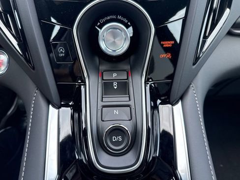 New 2025 Acura RDX SH-AWD image 33