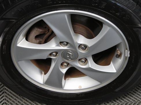 Used 2014 Hyundai Elantra SE image 8