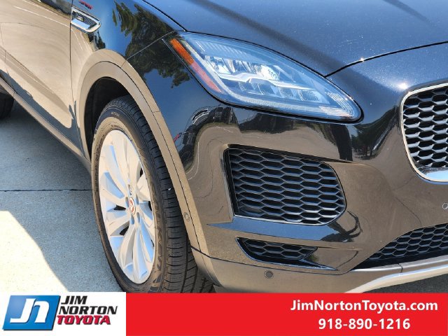 Used 2020 Jaguar E-PACE SE AWD/4WD image 9