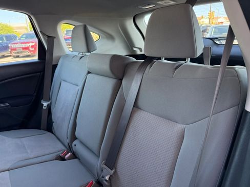 Used 2016 Honda CR-V LX image 43