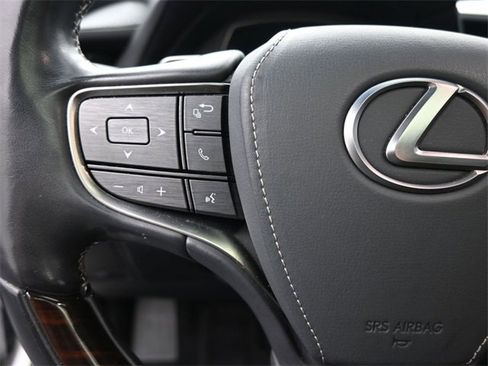 Used 2018 Lexus LS 500 image 23