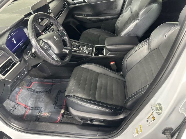 Used 2024 Mitsubishi Outlander Ralliart AWD/4WD image 4