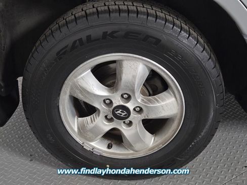 Used 2005 Hyundai Santa Fe GLS image 11