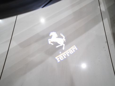 Used 2013 Ferrari 458 Spider RWD image 10