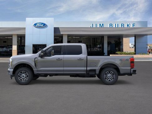 New 2025 Ford F350 Lariat image 3