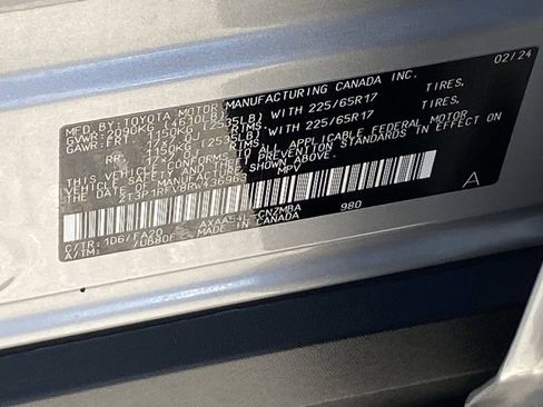 Certified 2024 Toyota RAV4 XLE AWD/4WD image 38