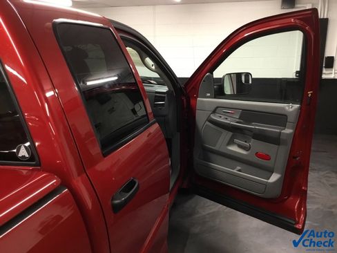 Used 2006 Dodge Ram 1500 Truck 2WD Quad Cab w/ Communication Pkg image 37