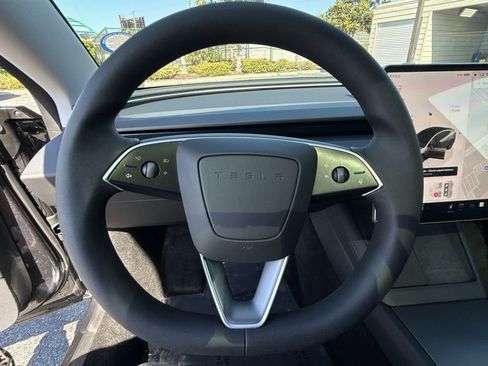 Used 2024 Tesla Model 3 Performance image 20