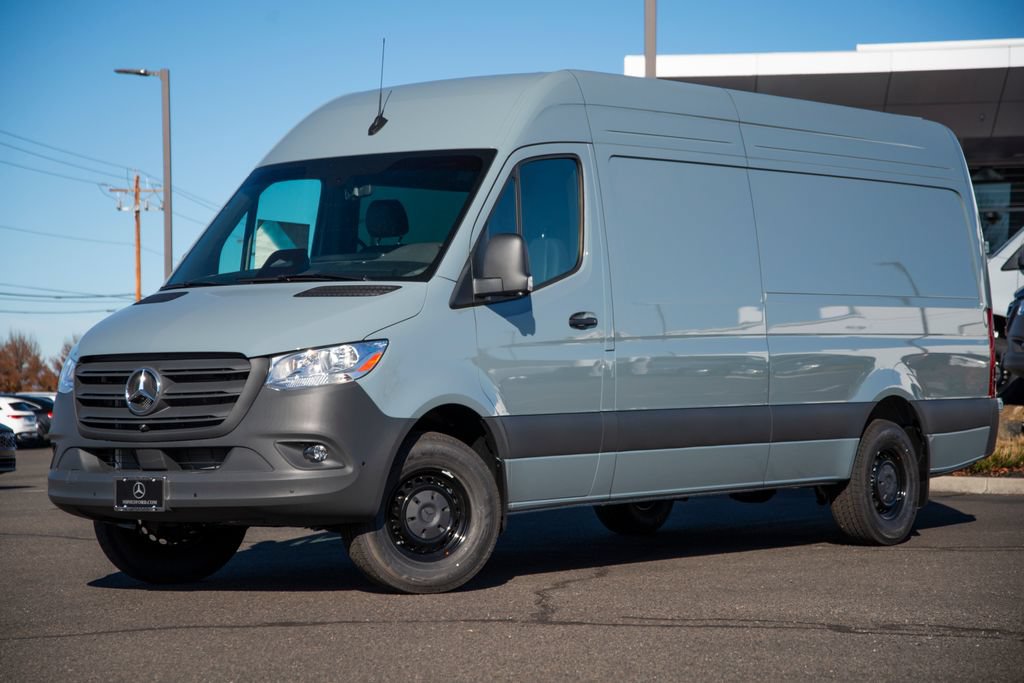 New 2026 Mercedes-Benz Sprinter 2500 360° Tour