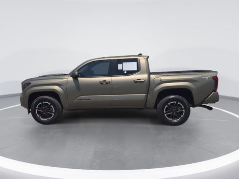 Used 2026 Toyota Tacoma TRD Sport RWD image 6