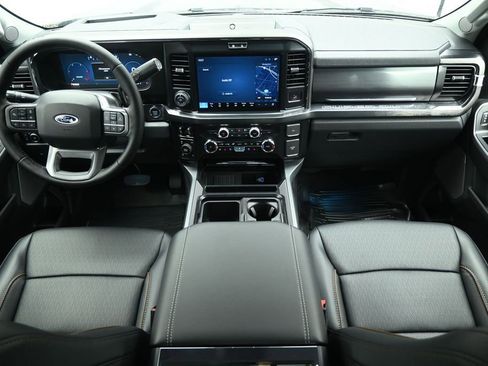 New 2026 Ford F250 Lariat w/ Black Appearance Package AWD/4WD image 21