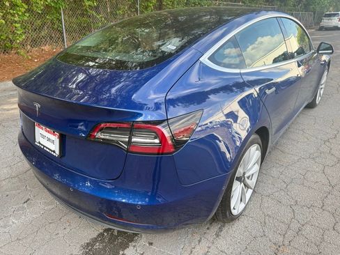 Used 2019 Tesla Model 3 Mid Range RWD image 7
