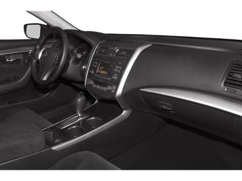 Used 2015 Nissan Altima 2.5 SV w/ Convenience Package image 18