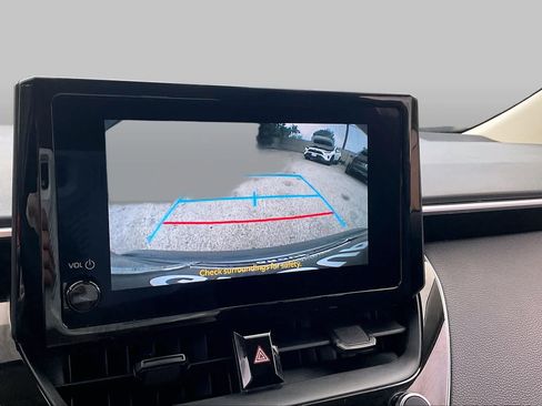 Used 2024 Toyota Corolla LE FWD image 26