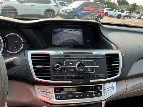 Used 2014 Honda Accord LX image 5