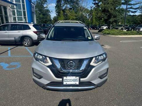 Used 2019 Nissan Rogue SV w/ Premium Package AWD/4WD image 3
