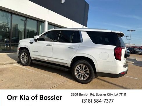 Used 2021 GMC Yukon SLT w/ SLT Luxury Plus Package RWD image 11