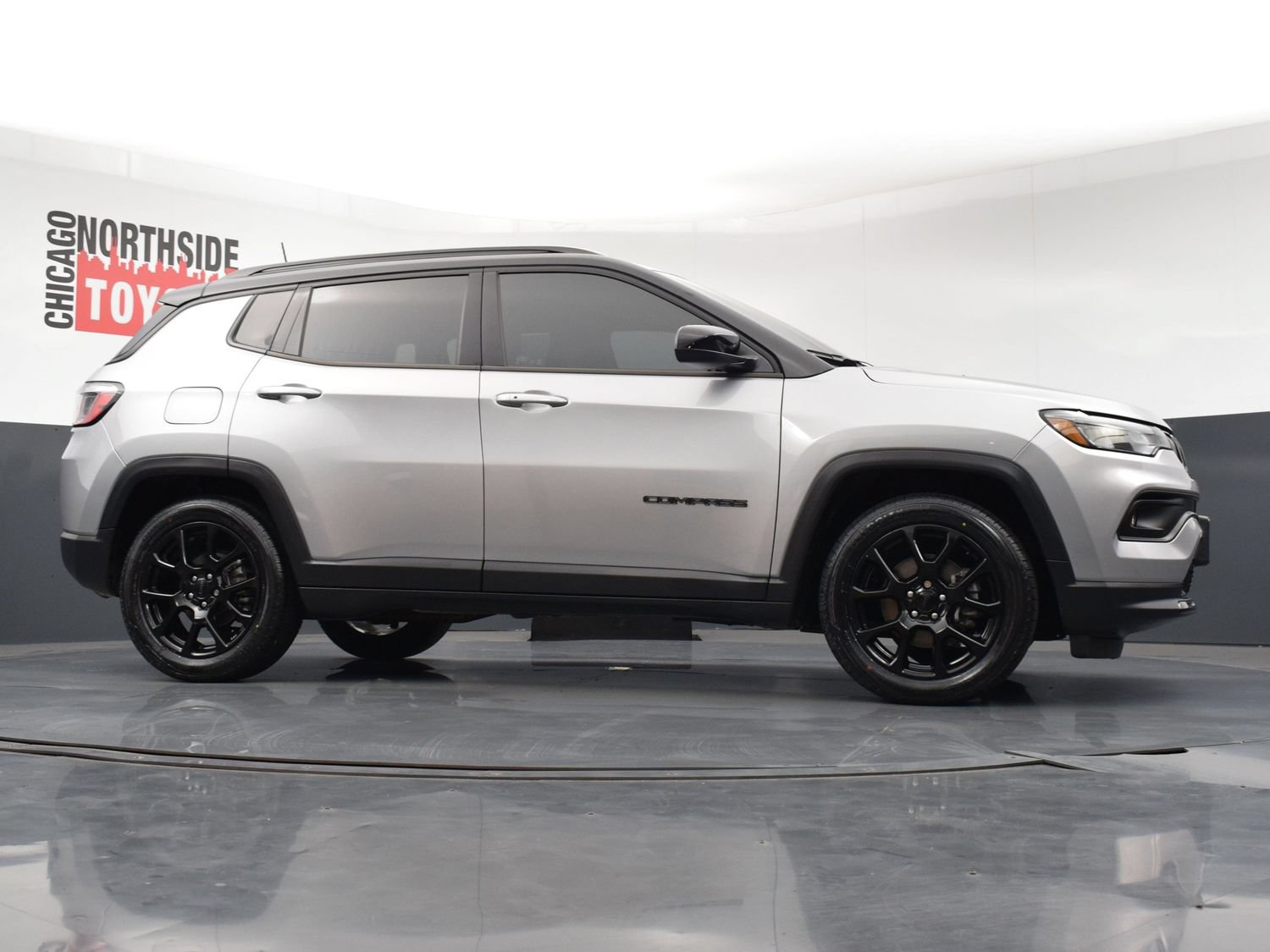 Used 2022 Jeep Compass Latitude w/ Convenience Group FWD image 32