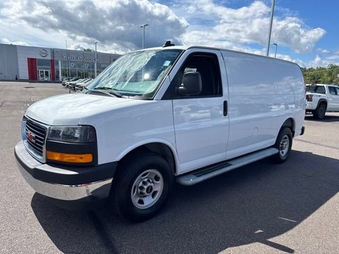Used 2025 GMC Savana 2500 w/ Driver Convenience Package RWD image 40