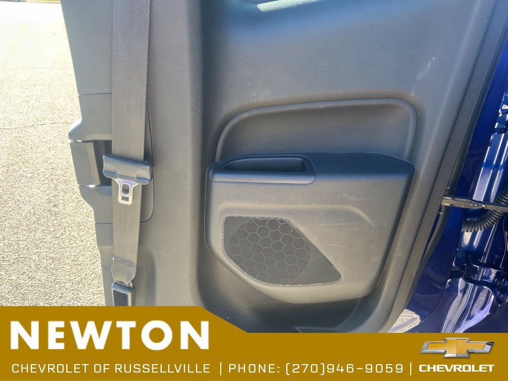 Used 2016 Chevrolet Colorado Z71 AWD/4WD image 28