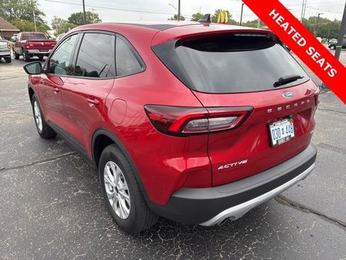 Used 2025 Ford Escape Active w/ Cold Weather Package image 3