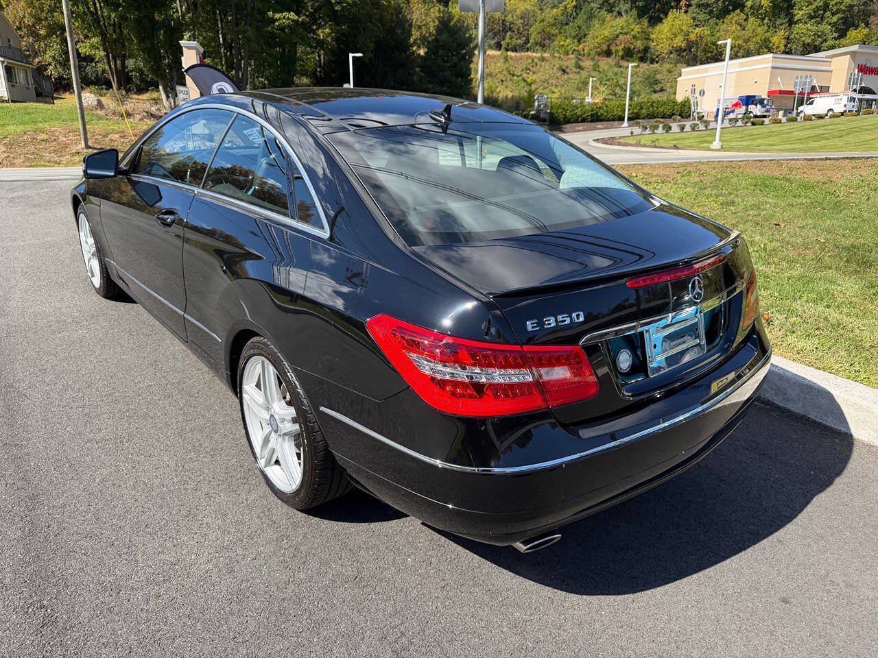 Used 2011 Mercedes-Benz E 350 Coupe image 3