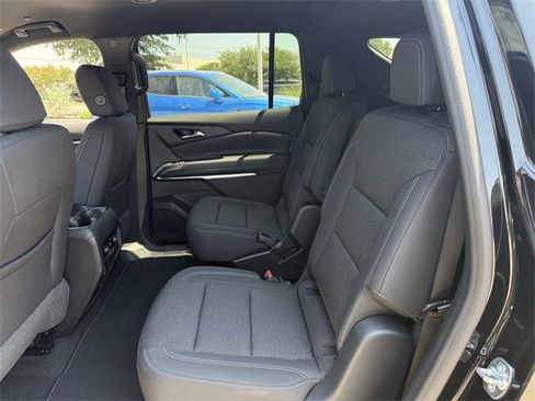 New 2026 Chevrolet Traverse LT w/ Driver Confidence Package image 24