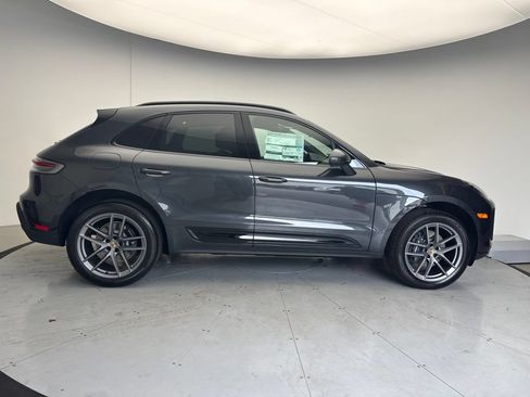 Used 2026 Porsche Macan Turbo AWD/4WD image 23