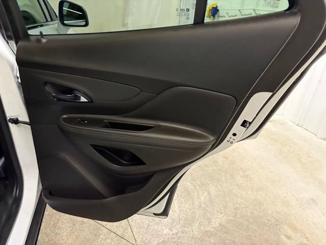 Used 2022 Buick Encore Preferred w/ Safety Package AWD/4WD image 15