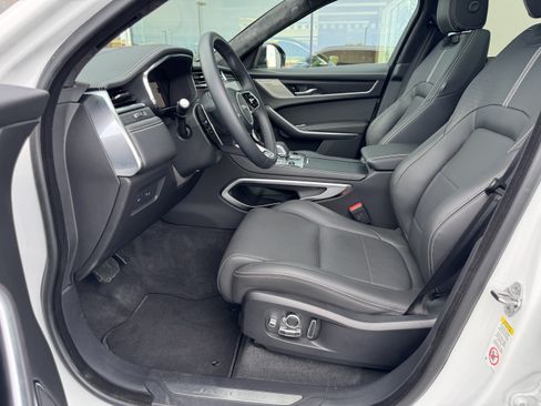 Used 2026 Jaguar F-PACE R-Dynamic S AWD/4WD image 14