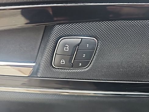 Used 2022 Lincoln Nautilus Reserve w/ Monochromatic Package image 45