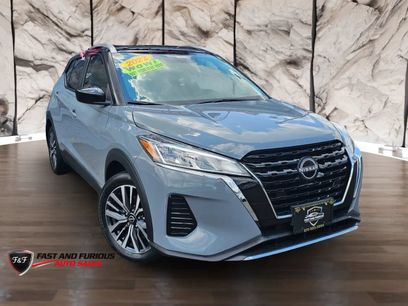 Used 2022 Nissan Kicks SV