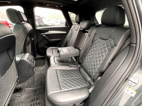 Used 2021 Audi SQ5 Premium Plus image 21