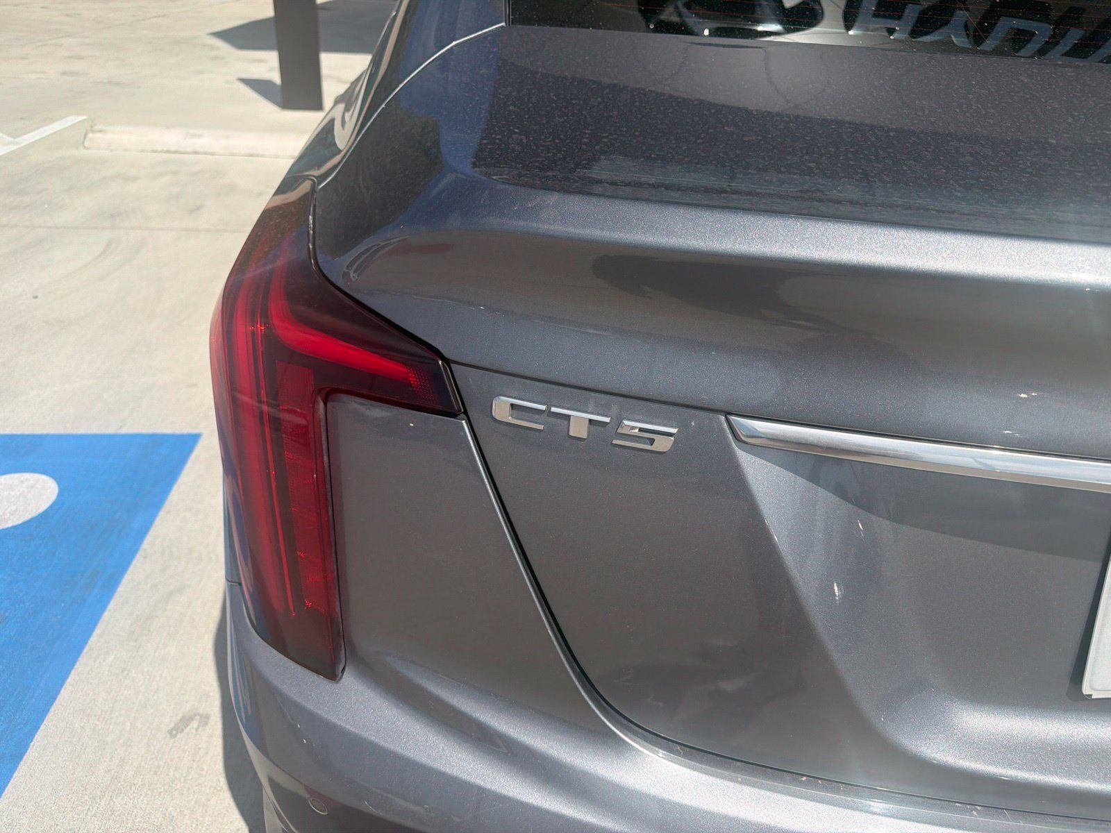 Used 2022 Cadillac CT5 Premium Luxury RWD image 7