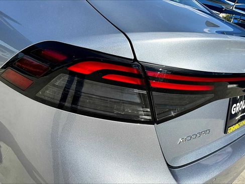 New 2025 Honda Accord EX-L image 14