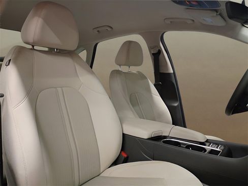 Certified 2025 Hyundai Sonata SEL image 24