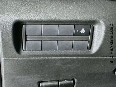 Certified 2024 Nissan Kicks SR w/ SR Premium Package FWD image 12