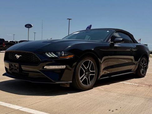Used 2023 Ford Mustang Premium RWD image 7