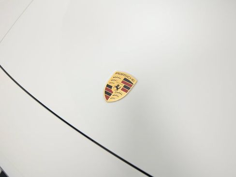 Certified 2025 Porsche 911 Carrera RWD image 43