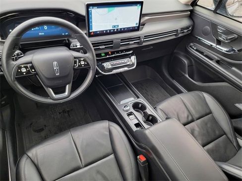 Certified 2023 Lincoln Corsair Reserve w/ Equipment Group 201A image 38