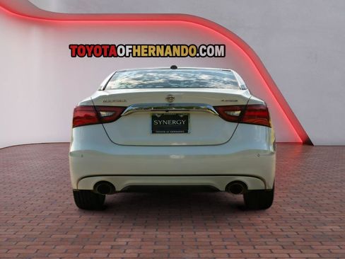 Used 2017 Nissan Maxima Platinum FWD image 7