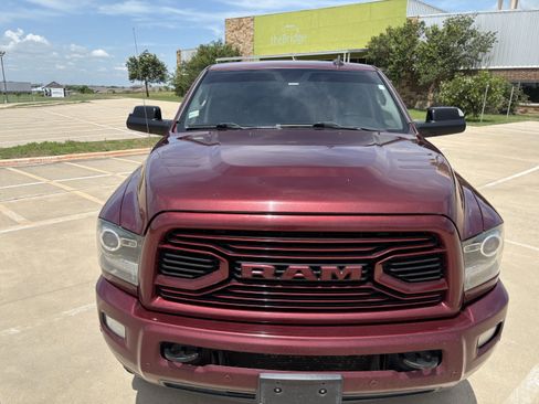 Used 2018 RAM 2500 Laramie w/ Sport Appearance Group AWD/4WD image 9