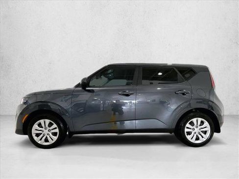 Used 2024 Kia Soul LX FWD image 6