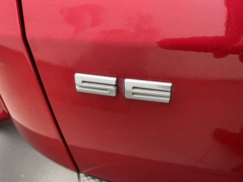 Used 2020 Ford Escape SE image 7