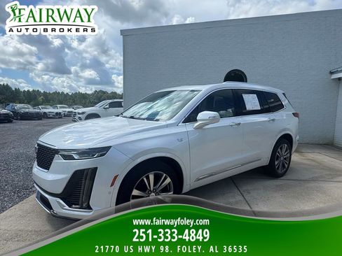 Used 2020 Cadillac XT6 Premium Luxury FWD image 1