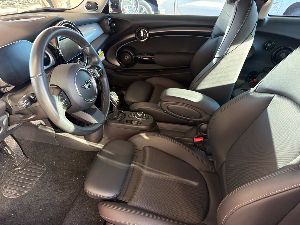 Used 2023 MINI Cooper SE FWD image 8